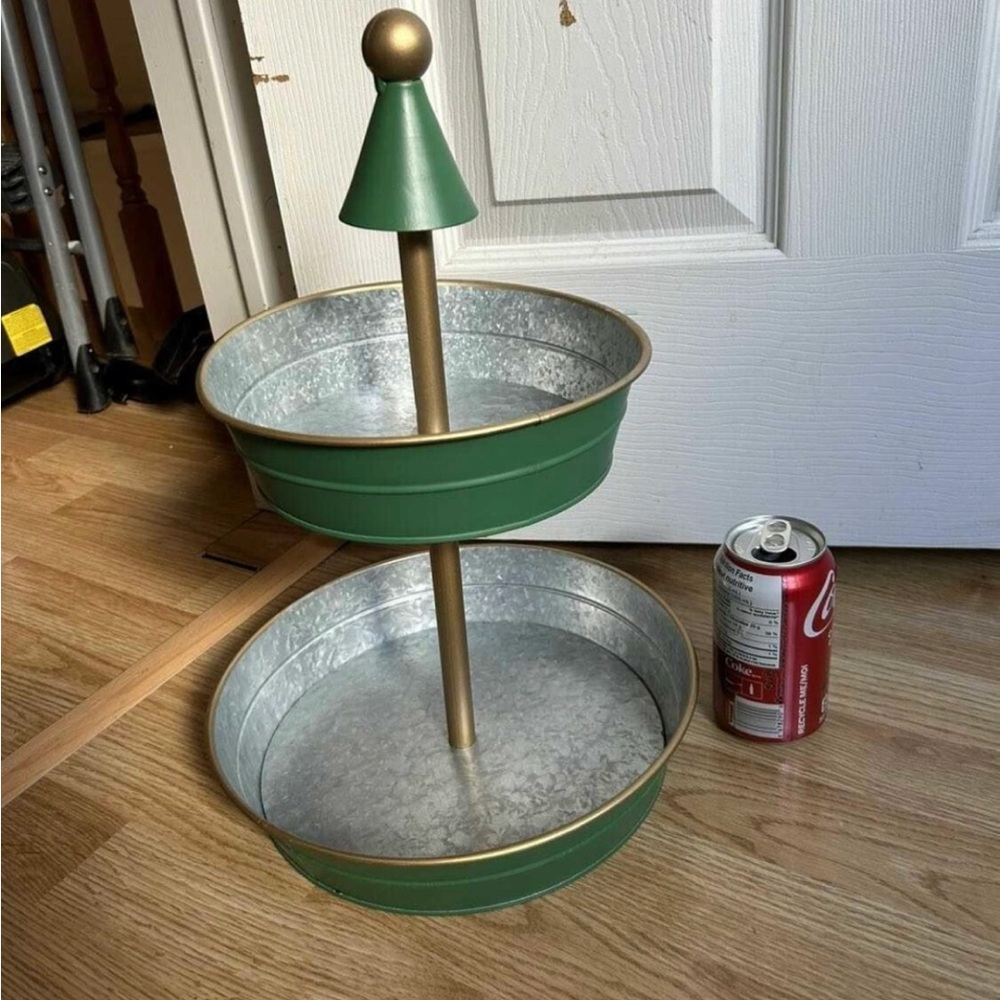 Ashland Green and Gold Metal Tray